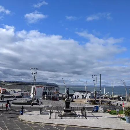 West Strand Sea View Portrush Exterior photo